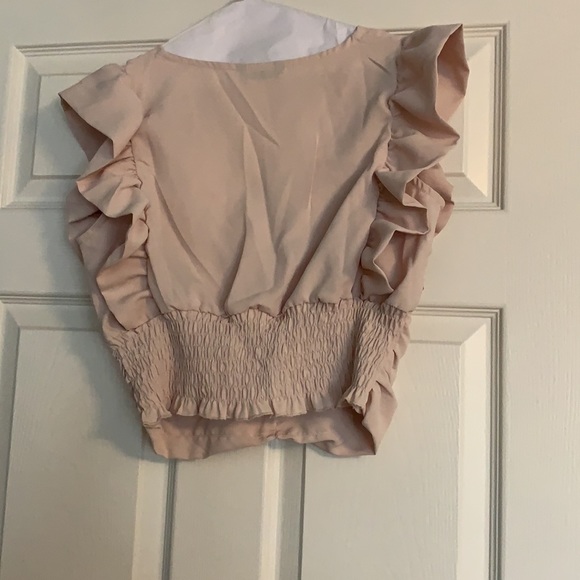 Cream Ruffle Sleeve Ribbed Back Top - Picture 2 of 2